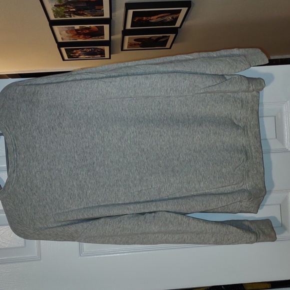 Heather Gray Athleta Crew Neck Sweatshirt Size sm - Picture 5 of 6